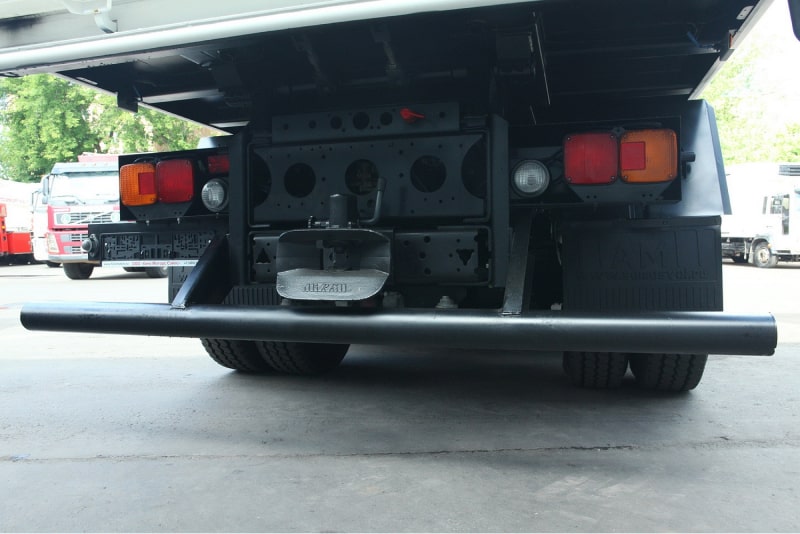 hino 700 Самосвал
