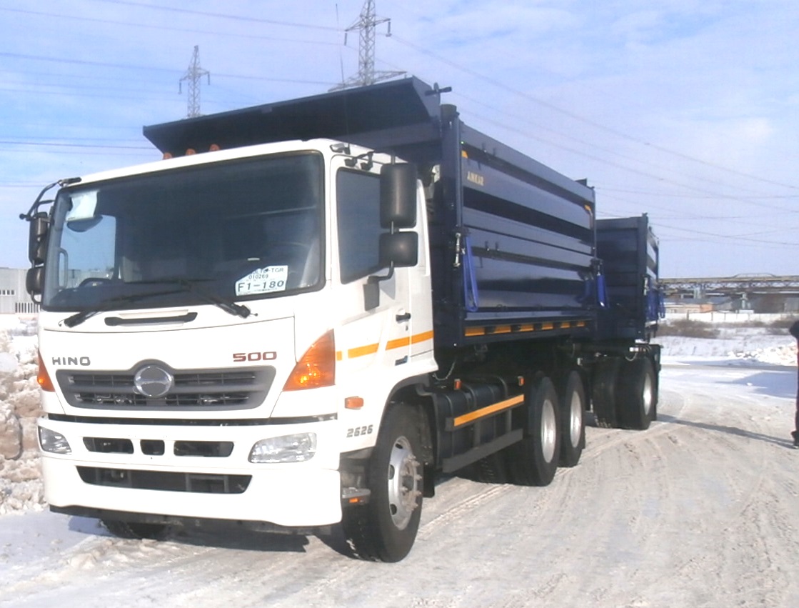 HINO 500 серии FM