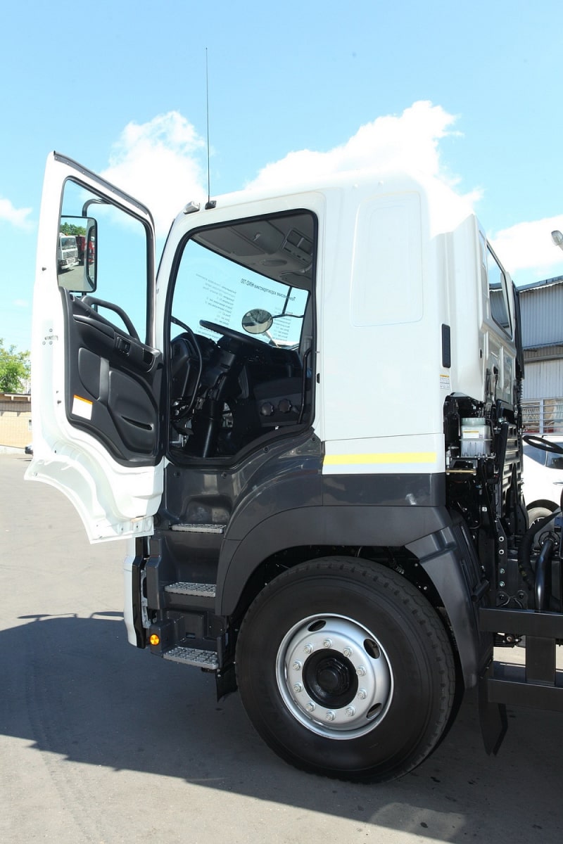 hino 700 Самосвал