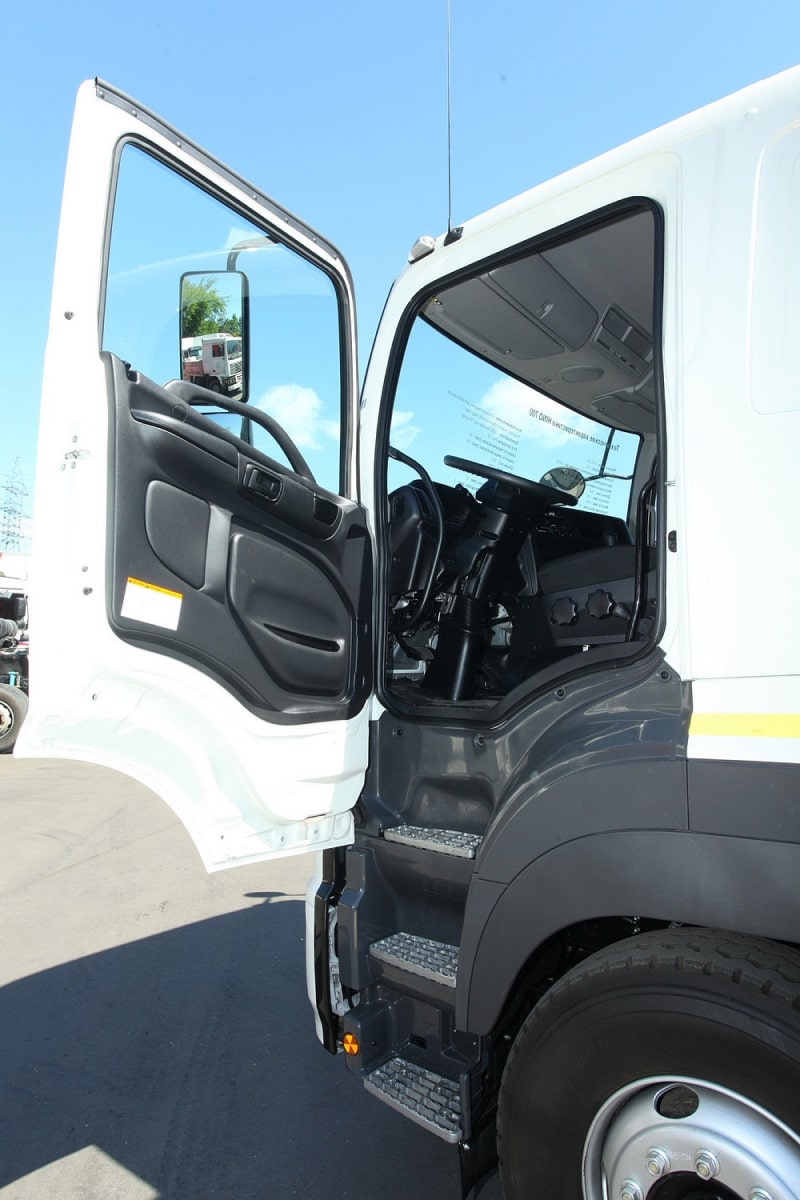 hino 700 Самосвал