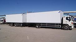 HINO 500 с двухосным прицепом. Теперь и в России