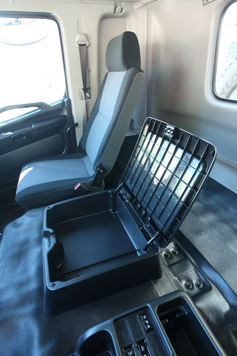 hino 700 Самосвал