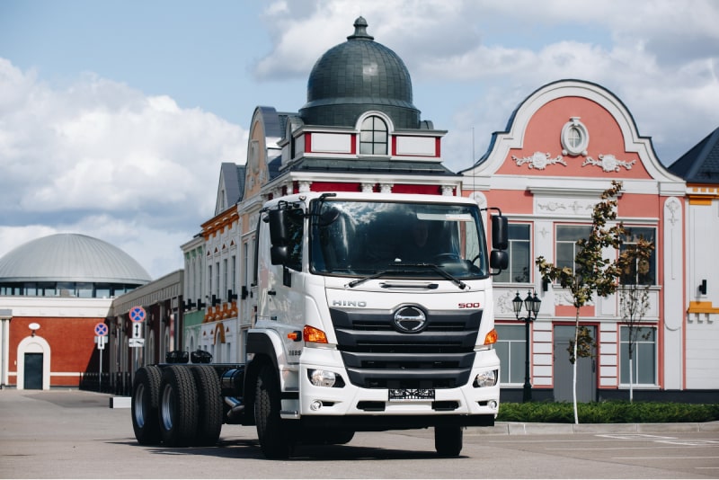 hino 500