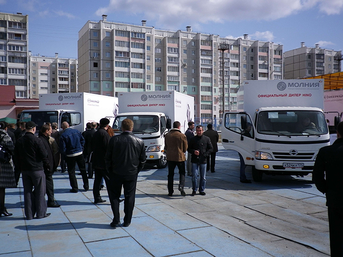 Презентация дилерского центра ООО СТО Молния