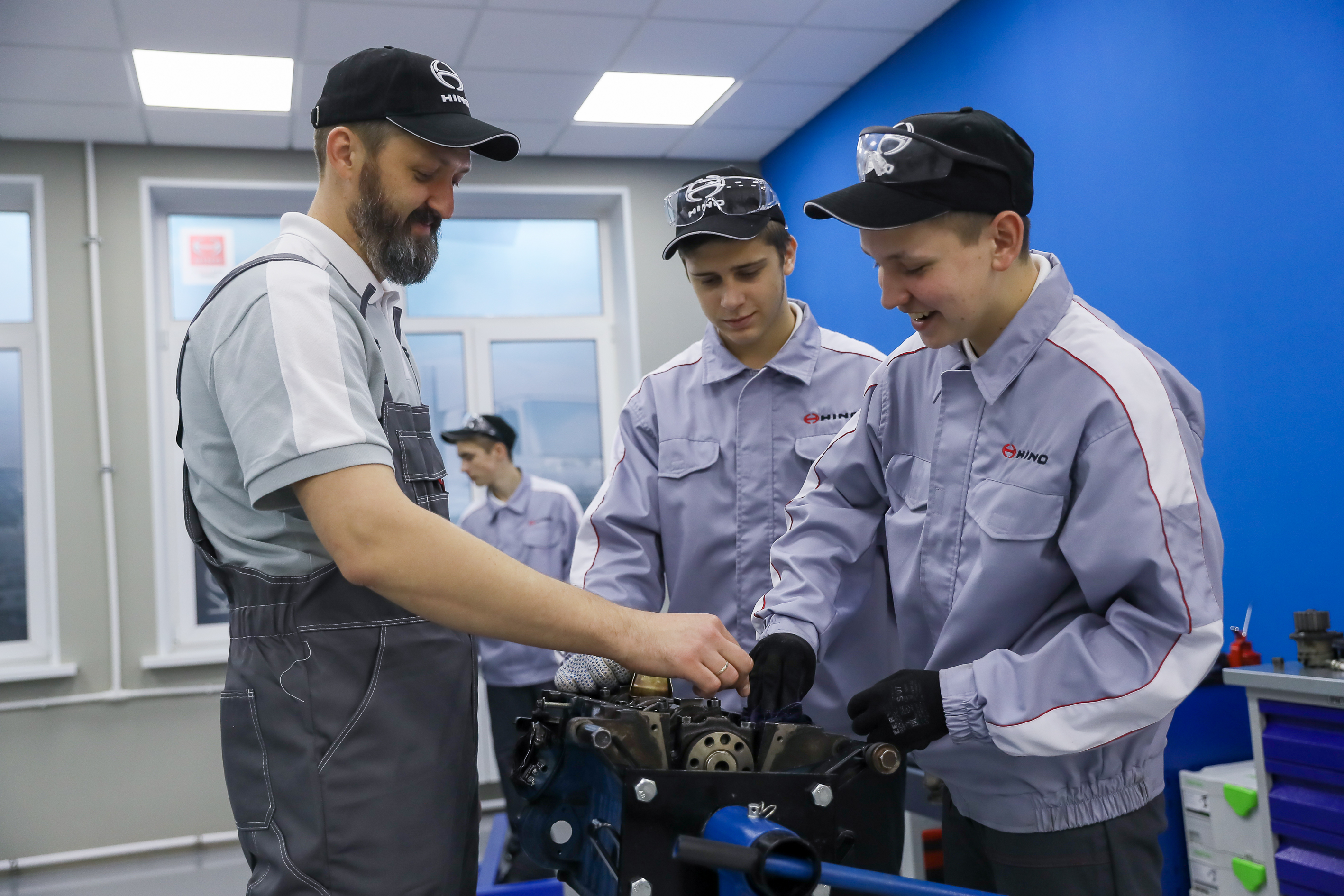 Открытие учебно-тренировочного комплекса HINO