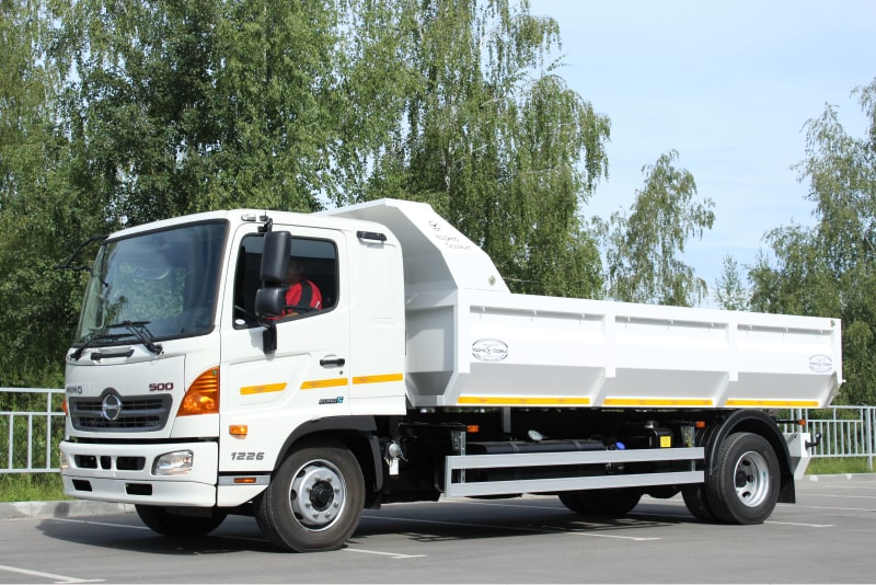 hino 500
