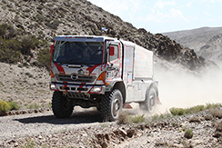 Пилот HINO TEAM SUGAWARA прибыл с визитом во Владивосток