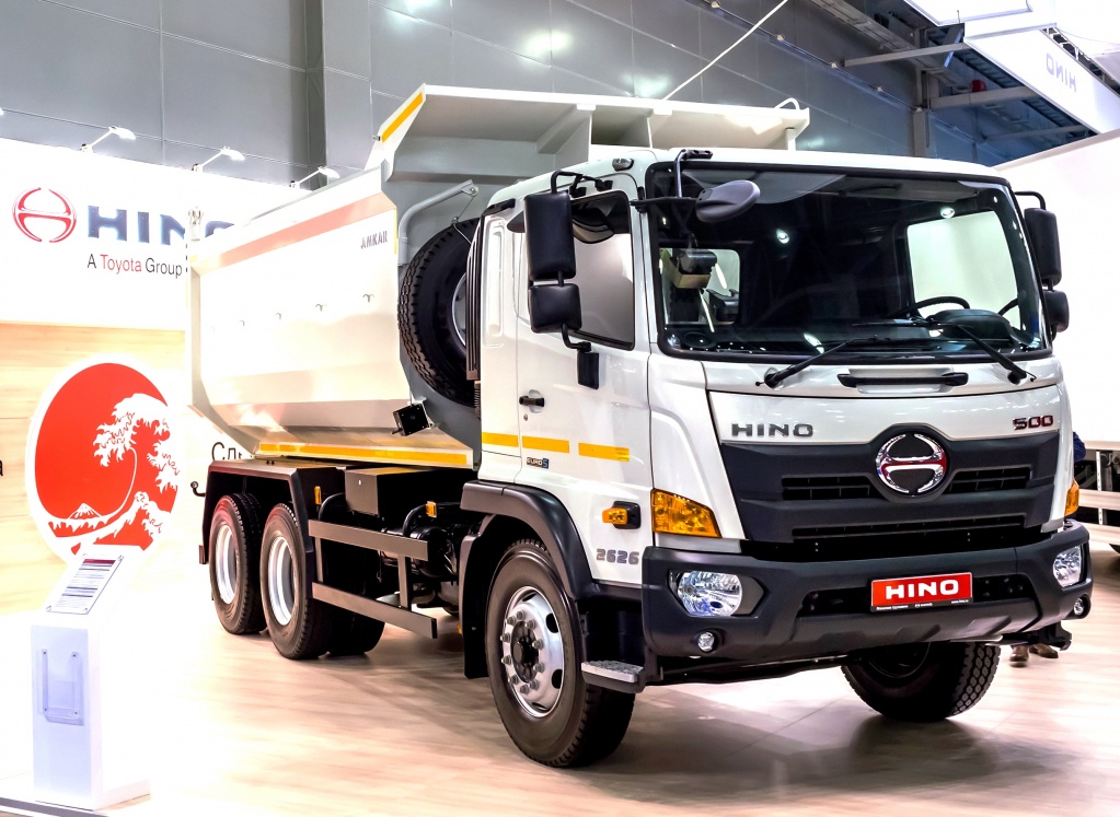 HINO Серия 500 FM8JL7D-SHR